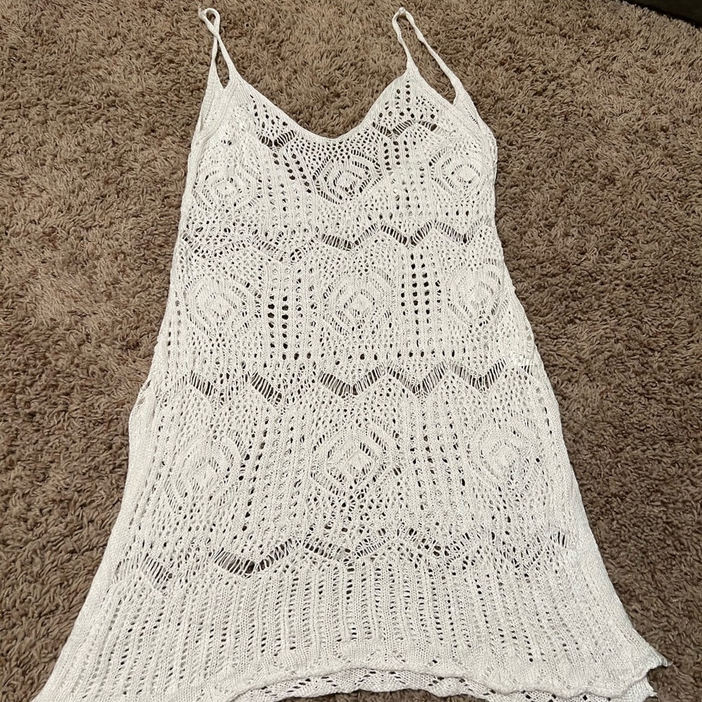 Chic White Knit Beach Cover-Up